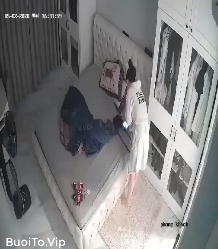 Clip camera bị hack hot nhất hôm nay - Bưởi To.Vip☺Nơi dâng trào cảm xúc !